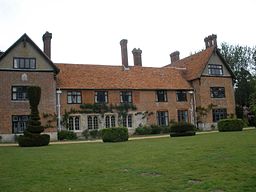 Stanbridge Earls School from rear