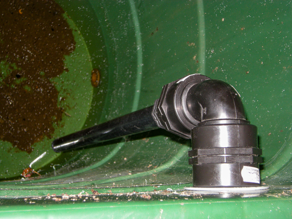 Fig 38A Storage with feed pipe 0359